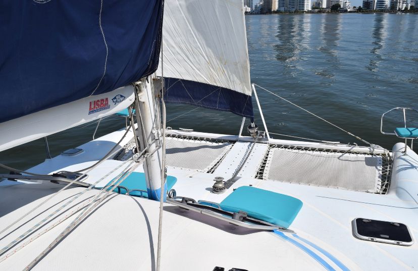 CATAMARAN WILDCAT EN VENTA, 38 PIES, CARTAGENA 9