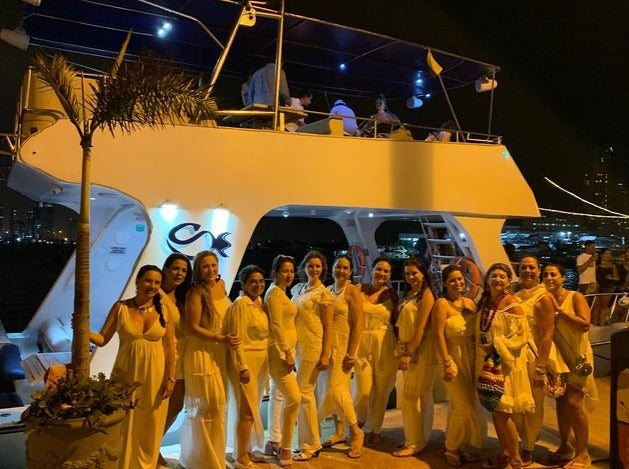 Cena Por La Bahía En Sibarita Embarcación Master - Cartagena 3