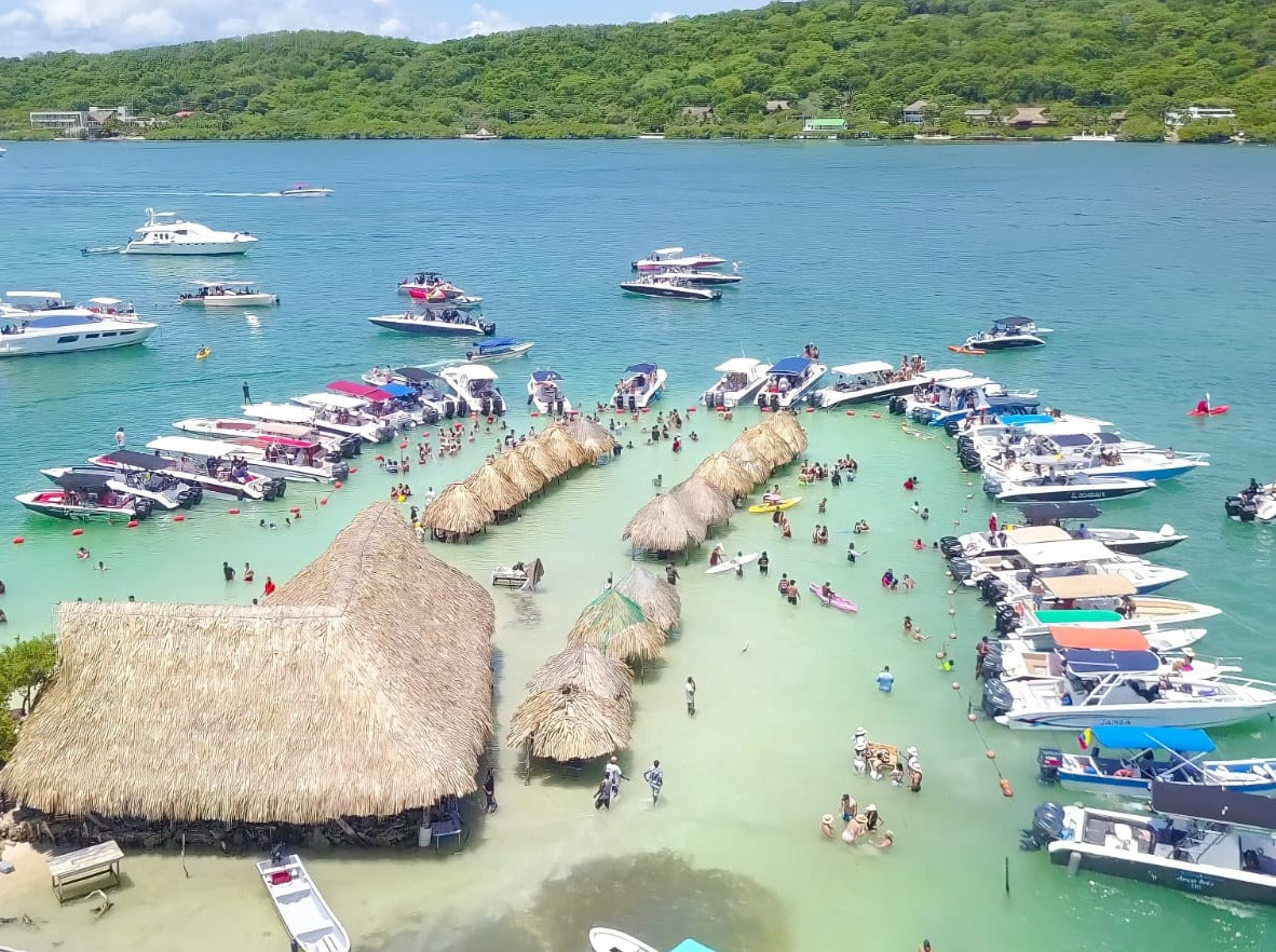 Dia De Fiesta En La Isla De Cholón - Cartagena 4