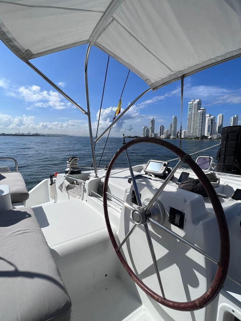 En Alquiler Catamarán Laggon De 44 Pies - Cartagena 6