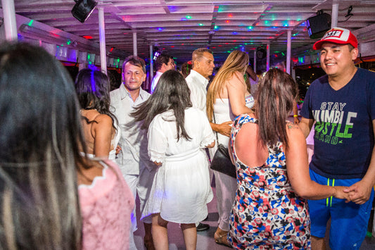 Fiesta Noche Blanca Por La Bahía - Cartagena 2