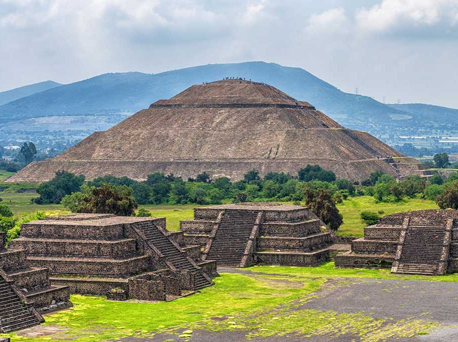 VUELO EN GLOBO - TEOTIHUACÁN ZONA ARQUEOLÓGICA + BASILICA