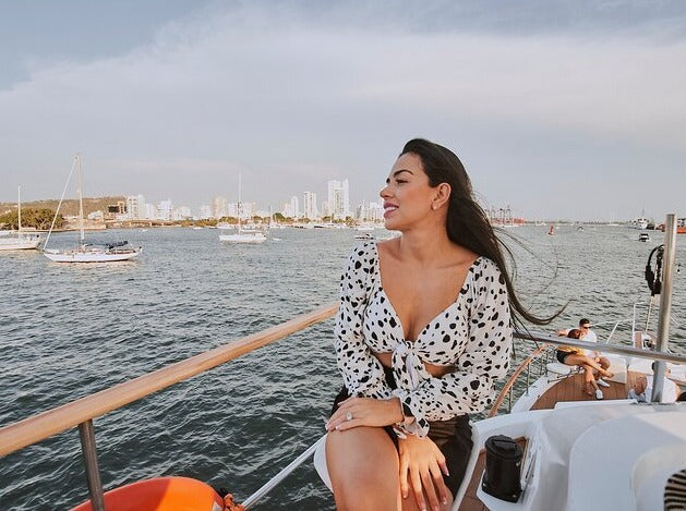 Tour Atardecer Por La Bahía En Sibarita Embarcación Master - Cartagena 15