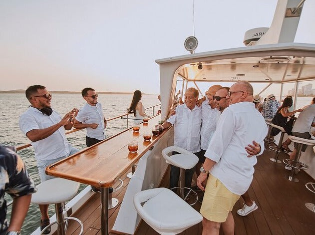 Tour Atardecer Por La Bahía En Sibarita Embarcación Master - Cartagena 6