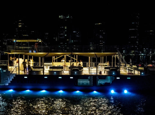 Tour Nocturno Por La Bahía En Catamarán Flamante - Cartagena 2