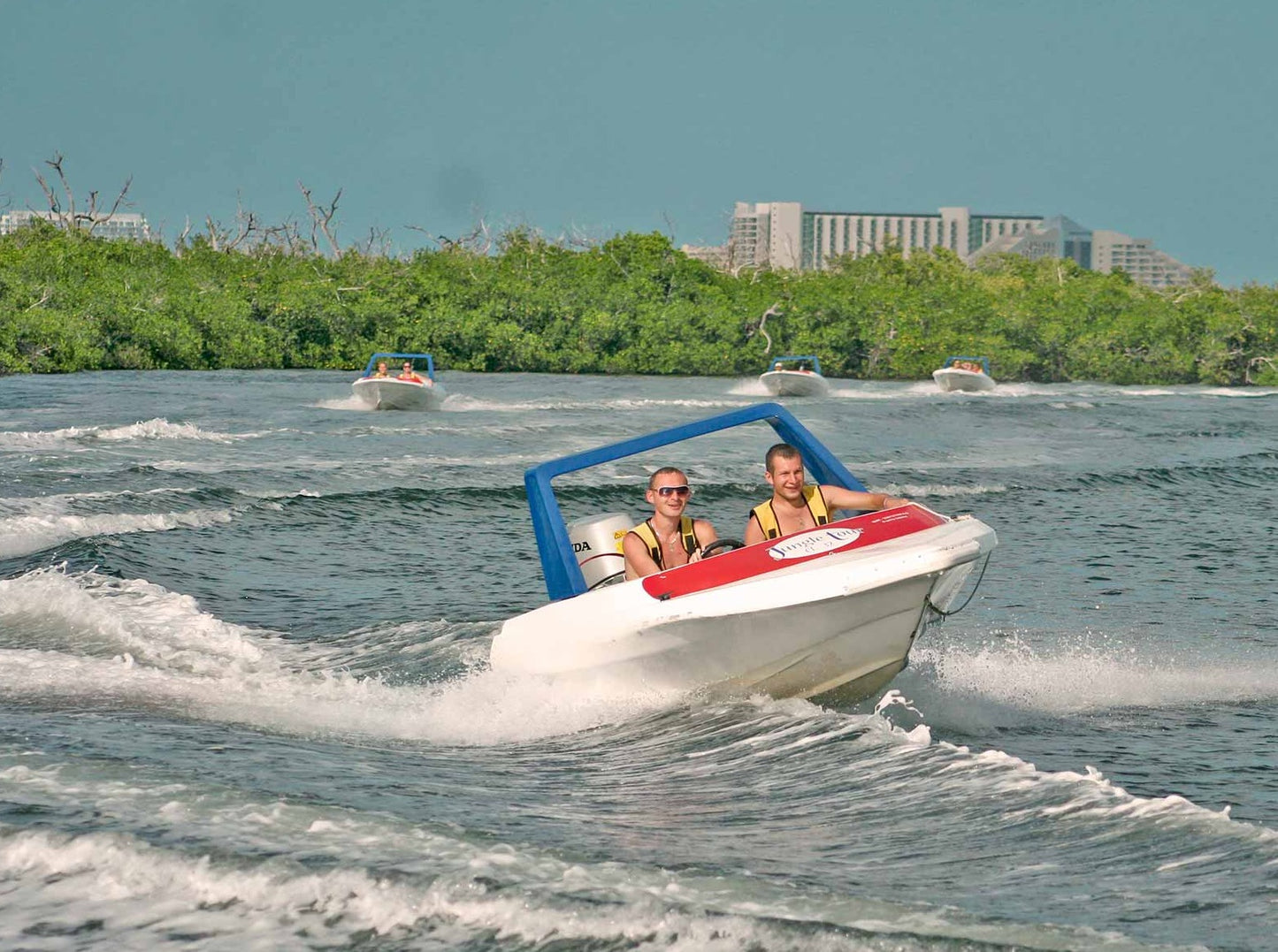 JUNGLE TOUR CANCÚN EN LANCHA RÁPIDA CANCUN