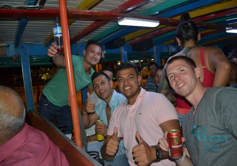 Recorrido Nocturno En Chiva Rumbera - Cartagena 5