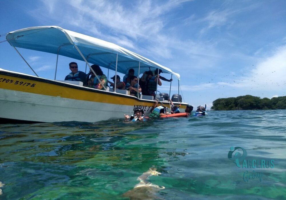 Tour Playa Tranquila Barú + Snorkeling - Cartagena 4