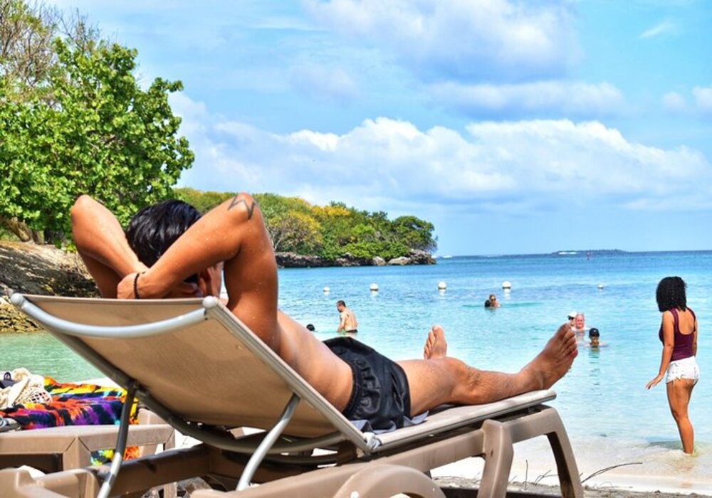 TOUR CUATRO ISLAS BASICO INCLUIDO INGRESO AL ACUARIO