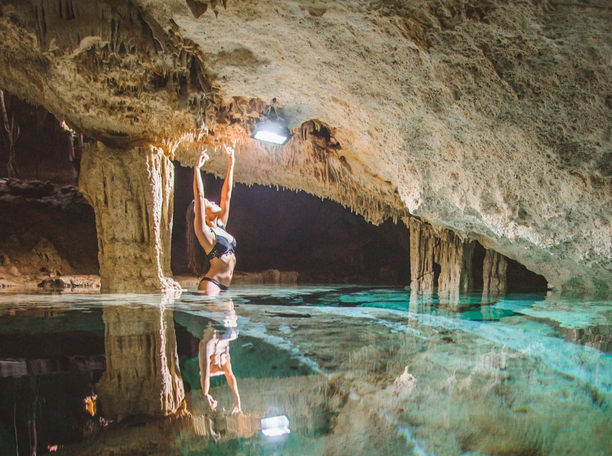 XENOTES (CANCÚN, MÉXICO)