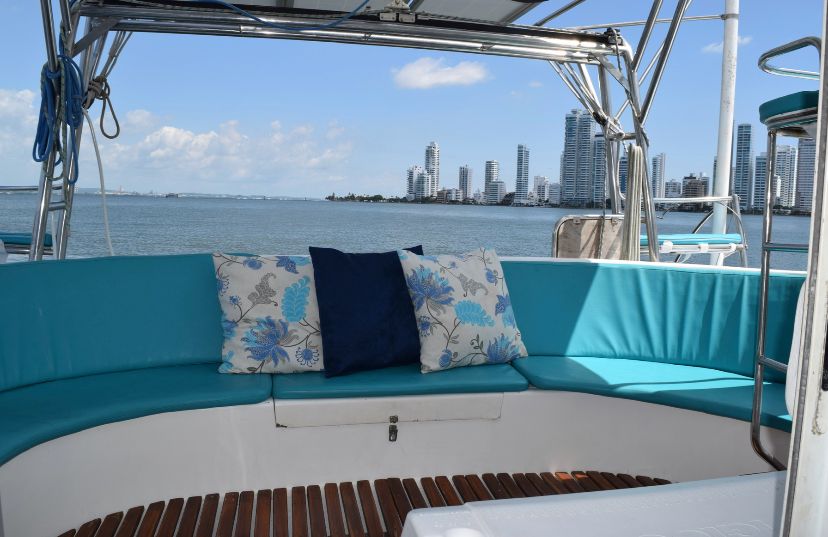 CATAMARAN WILDCAT EN VENTA, 38 PIES, CARTAGENA 7