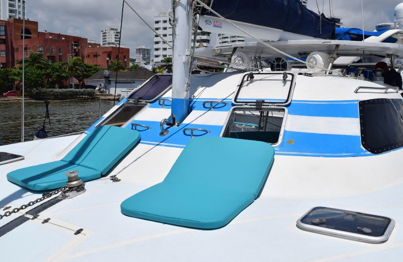 CATAMARAN WILDCAT EN VENTA, 38 PIES, CARTAGENA 8