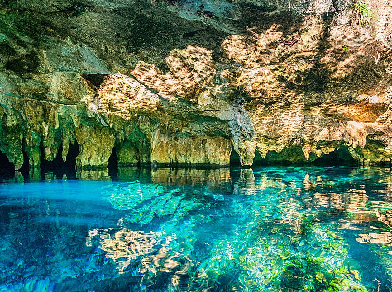 XENOTES (CANCÚN, MÉXICO)