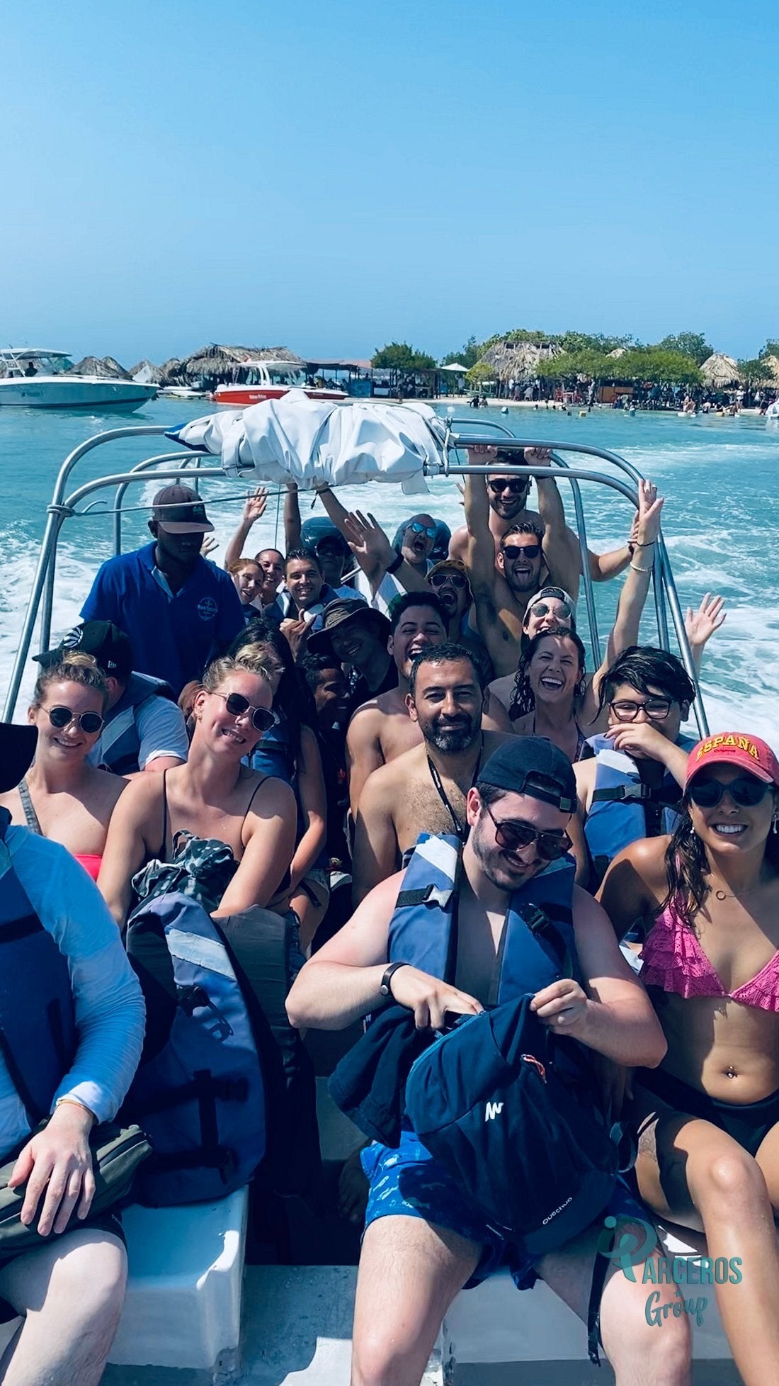 TOUR CUATRO ISLAS BASICO INCLUIDO INGRESO AL ACUARIO